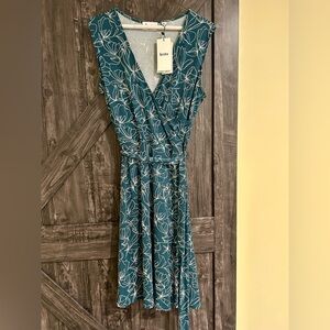 Leota Teal and White Floral Midi Dress